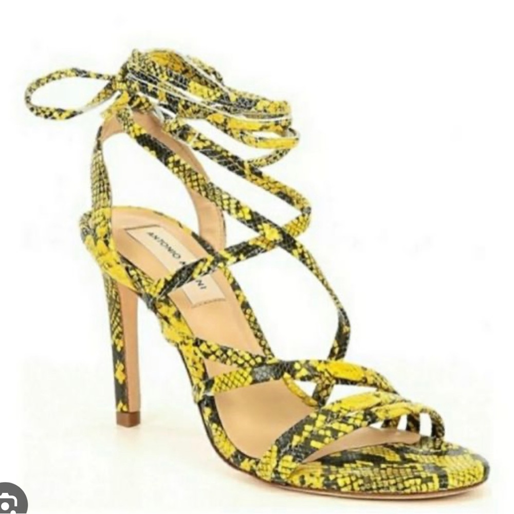 Antonio Melani yellow snakeskin heels size 10